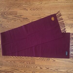 Burberrys of London Deep Burgendy 100% Lambswool Scarf with Fringe